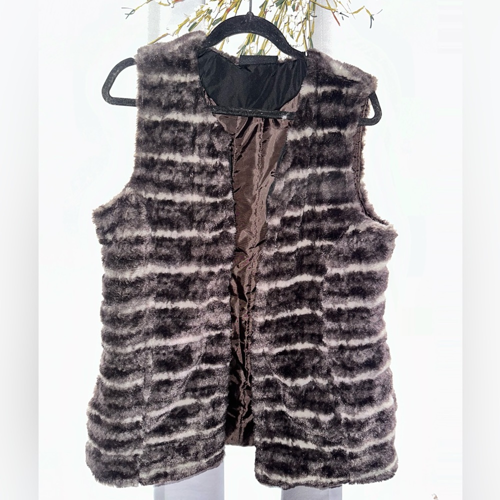 Like New! Activology Faux Fur Vest